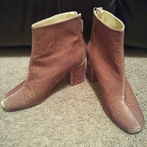 Zara boots, like new